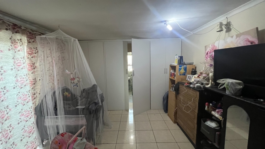 4 Bedroom Property for Sale in Robinvale Western Cape